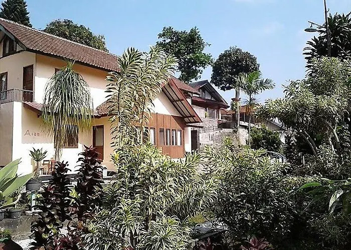 Villa Tunas Alam Mutiara Puncak